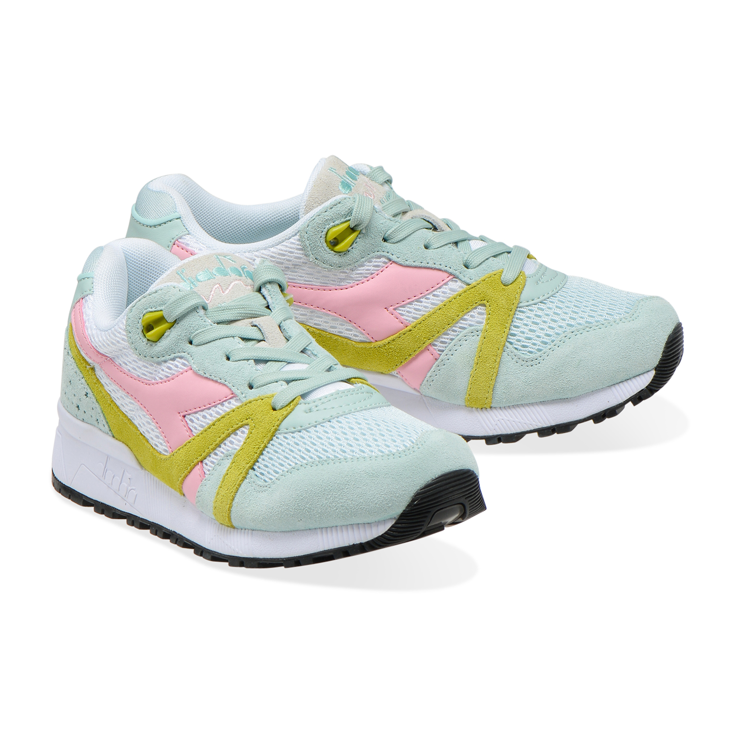 new balance diadora